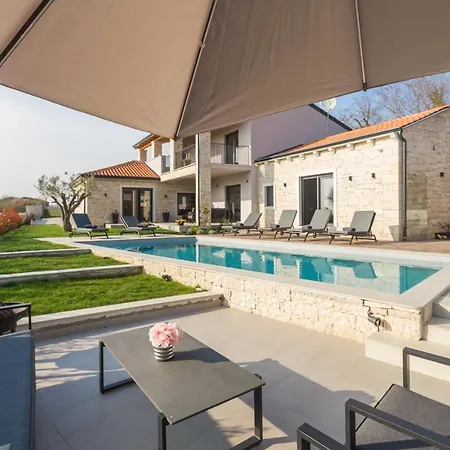 Villa Harmony *